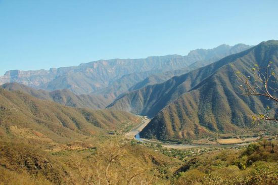 Urique liegt schon weit unter uns...