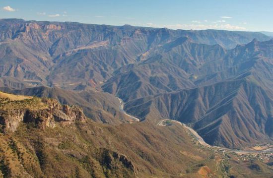 Wir sind mittlerweile beim "Cerro de Gallego" eingetroffen, ein wunderbarer Aussichtspunkt hoch über Urique...