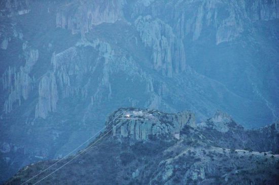 Bergstation der Garaventa-Seilbahn im Kupfercanyon...