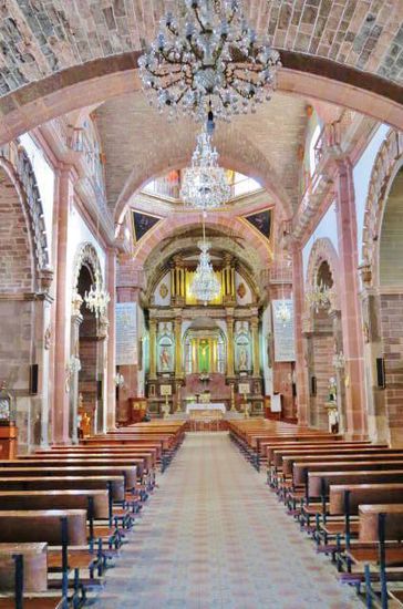 Im Innern der Kathedrale...
