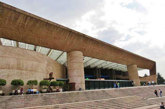 Auditorio Nacional, Veranstaltungshalle nahe dem Chapultepecpark bietet Platz für 10'000 Zuschauer...