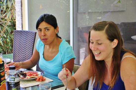 Auch Tochter Christina und die mexikanische Künstlerin Reina sind dabei...