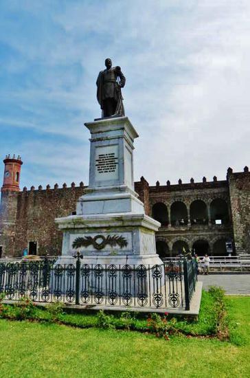 Hernan Cortés, der Konquistador aus Spanien...
Mehr über Hernan Cortés