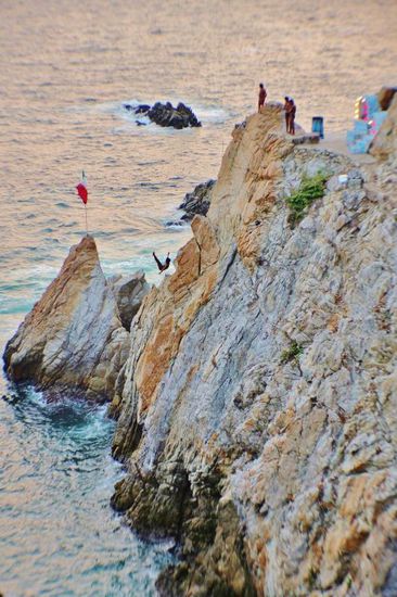 Und schon springen sie...