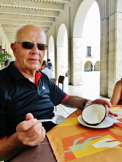 Oder eine Kokos-Glacé für den "Glust"...