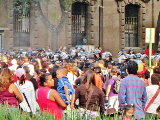 Mal kurz ums Eck geguckt - alles klar...! Wir kehren um und begeben uns Richtung Hotel...