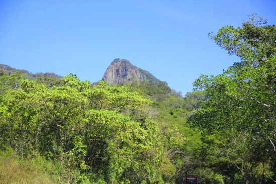 Bei Las Varras fahren wir weg vom Pazifik ins Inland...