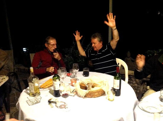 Da wird aber heftig diskutiert...; Mario und Klausi...