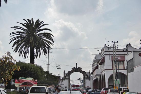 In Amecameca gibt's auf dem Markt eine kurze Rast...; die Tortillas frisch zubereitet schmecken wunderbar...