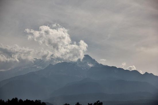 ...von der Ostseite her gesehen...; gegen Abend treffen wir in Tlaxcala ein und finden beim IMSS Centro Vacacional einen ruhigen CP...