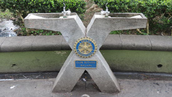 Rotary macht's möglich... - Trinkwasser im Park...
