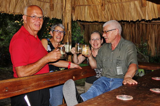 Wir gratulieren Toni ganz herzlich zum Geburtstag und freuen uns, dass ihr Beide wieder auf Achse seid...! Die Beiden waren nämlich für längere Zeit in der Schweiz...
