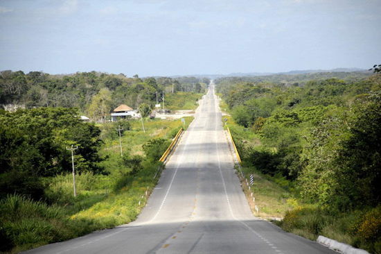 Schnurgerade Strassen....