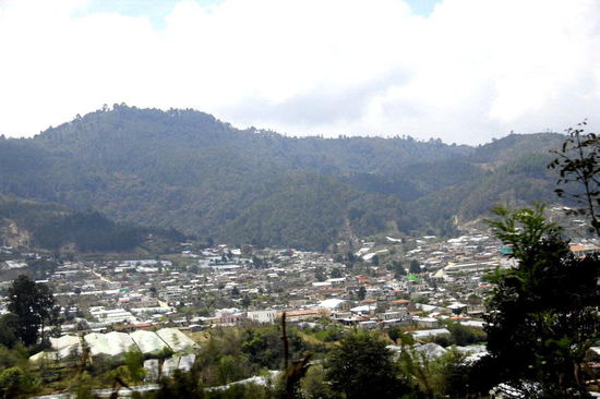 Die Stadt Zincantán ist irgendwie anders, offener...; hier sind die Blumenzüchter zu Hause...
