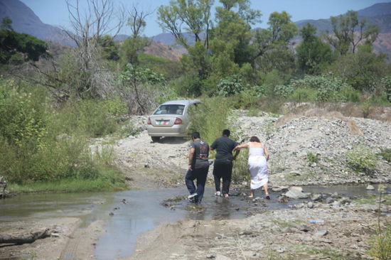 ...die Reise geht zu Fuss weiter...