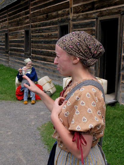 Kompetent und interessant, aber sehr wortreich sind ihre Erklärungen...