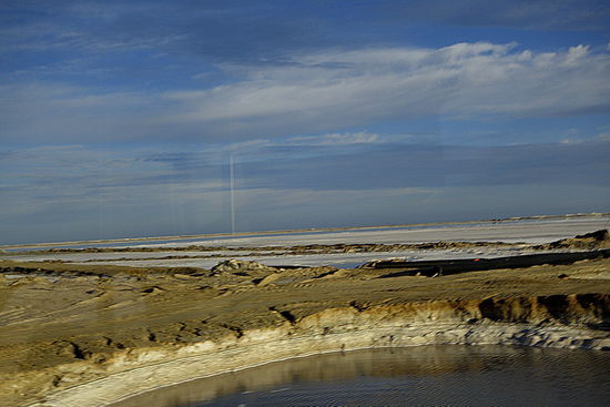 In Guerrero Negro liegt übrigens die grösste Salzgewinnungsanlage der Welt..