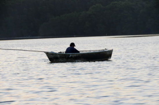 Fischser's Fritz... - natürlich nicht! Aber ein paar Fischerboote sind schon draussen...