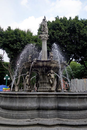 Ein hübscher Brunnen