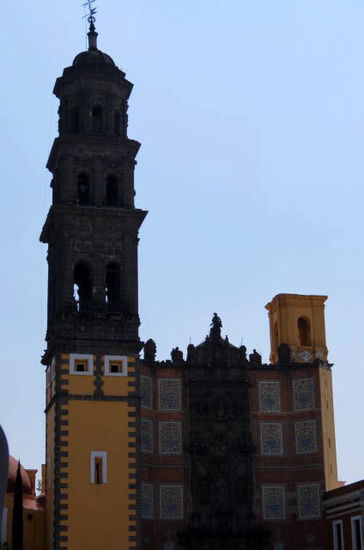 Und immer wieder Kirchen - hier die San Francisco-Kirche