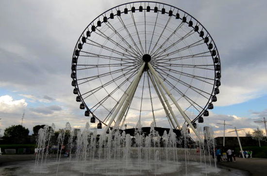 Auf der Rückfahrt in die Stadt Puebla gönnen wir uns einen Ausblick vom super tollen Riesenrad...
