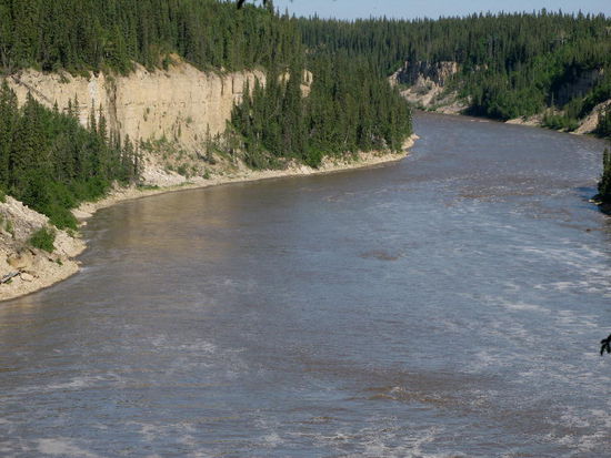 Und der Fluss fliesst ruhig weiter...