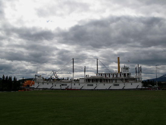 Die SS-Klondike liegt trocken, wurde aber fachgerecht restauriert...