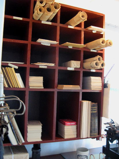 Er hatte auch die Post inne...