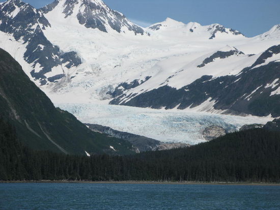Die ersten Gletscher tauchen auf...