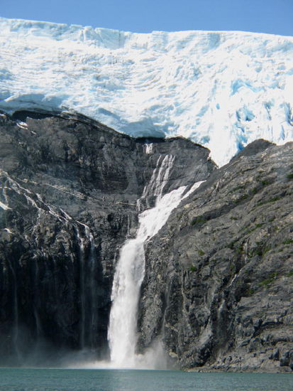 Schmelzwasser der Gletscher...