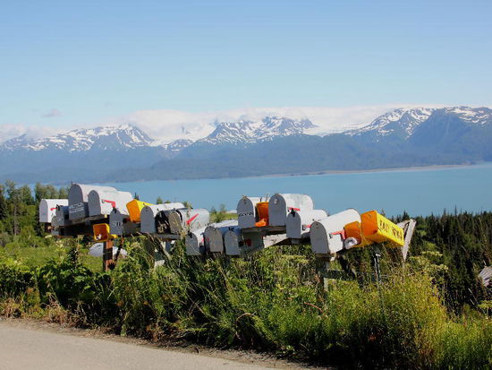 Briefkästen...; in der Schweiz eher undenkbar...