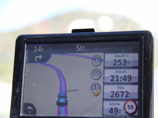 Wir sind auf 2672 Fuss Höhe, knapp 900 Meter ü.M. ...