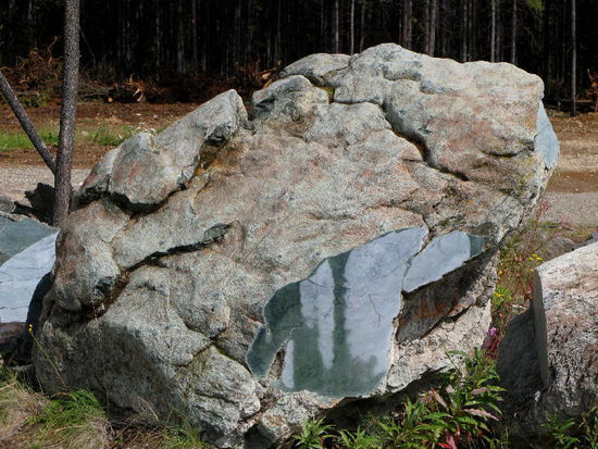 Steine aus der Jade Mine...