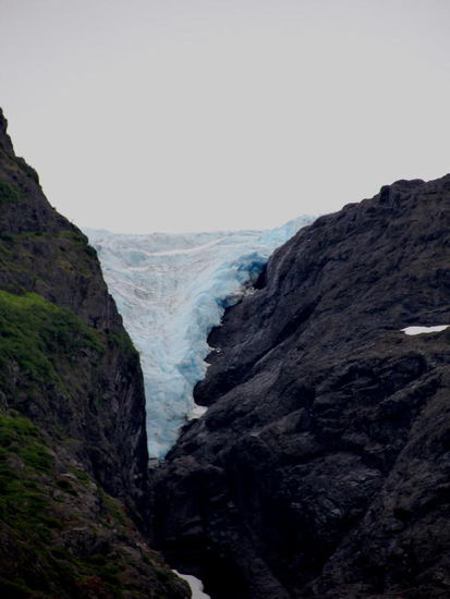 Der Bear-Gletscher in einem andern Tal...