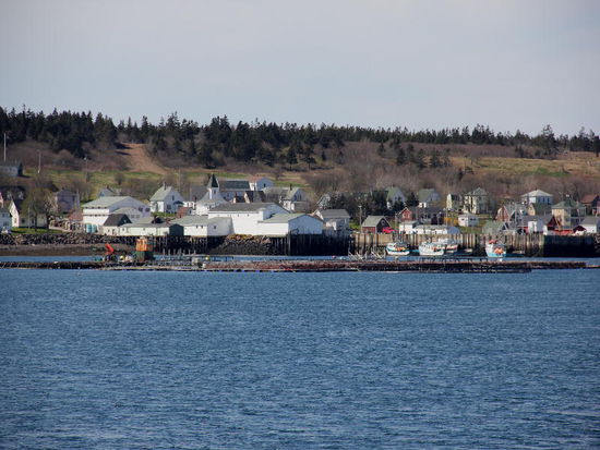 Das Dorf - vor Jahren waren hier noch 400 - heute noch 200 Personen ansässig...
