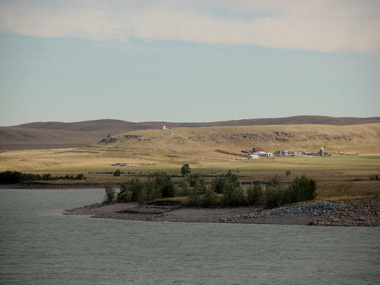 Beim Stausee war unser Nachtlager - eine recht windige Angelegenheit...