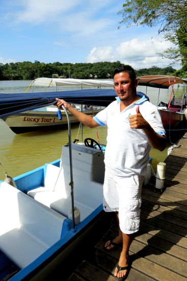 Juan - mein Bootsführer, er führt mich von San Felipe nach Livingston.