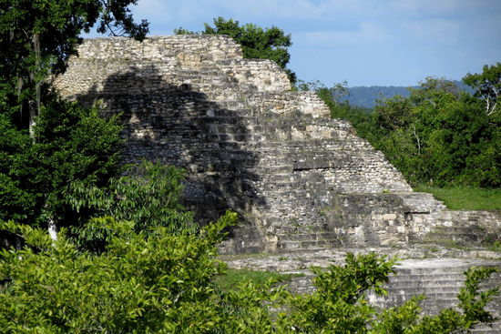 Und eine Sicht auf eine Tempelanlage