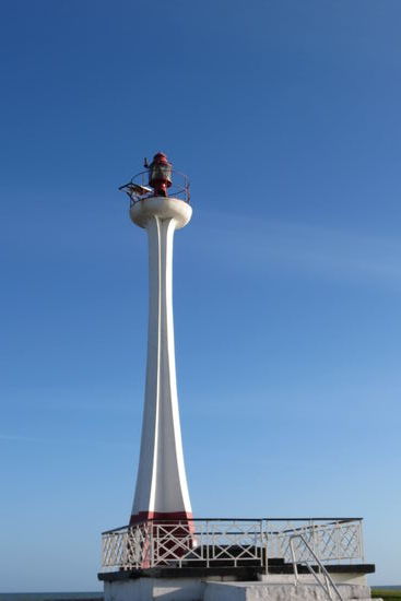 Endlich - für einmal ist es Super Wetter, blauer Himmel am Leuchtturm