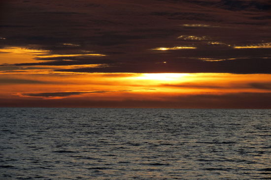 Ein Wolkenband verdeckt die Sonne - doch...