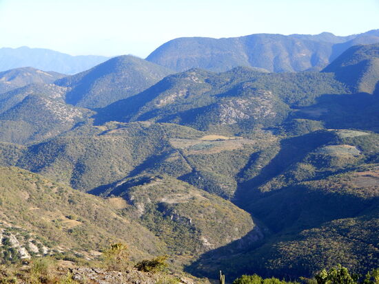 Beim Aufstieg nochmals ein wehmütiger Blick hinüber zur fantastischen Umgebung
