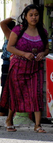 Und wie überall auf der Welt - das Handy gehört dazu