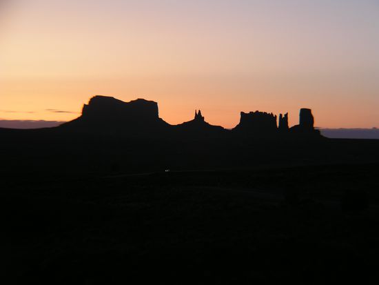 Sonnenuntergang - Blick vom Balkon in der Gouldings Lodge