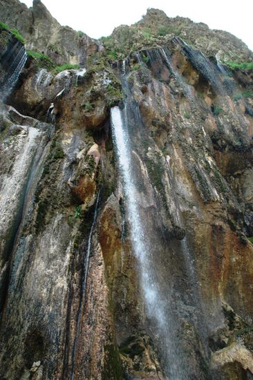 Margon Waterfalls- So ein geniales Naturschauspiel haette ich gerne bei uns im Garten.