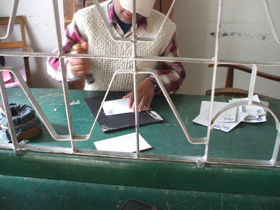 Postamt Jomson, Karte an Mami