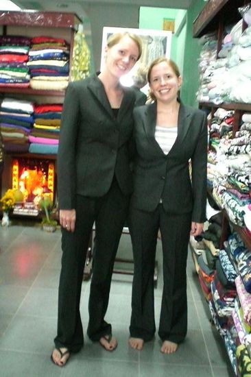 unsere schicken neuen Hosenanzuege