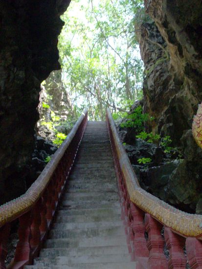 Die Treppe in die Höhle