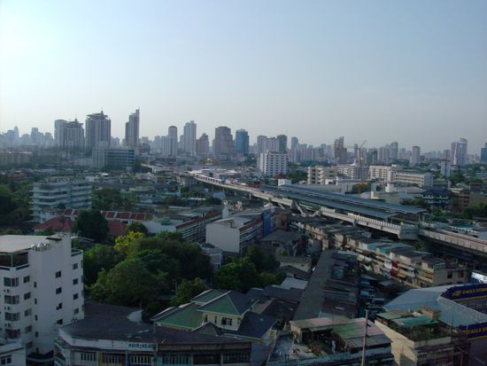 Blick von Varis Balkon über die Stadt