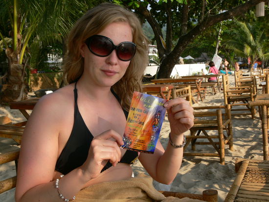 Fachmaennisch gestalteter Flyer fuer die Party - ohne Fehler natuerlich!
(Der DJ hiess auf dem Flyer DJ Sond - auf der Party stand immerhin DJ Sound)