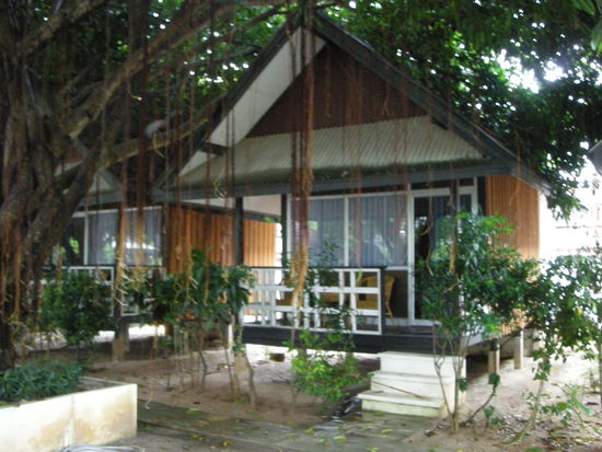 Unser Bungalow im REGEN : (
Weekender Villa